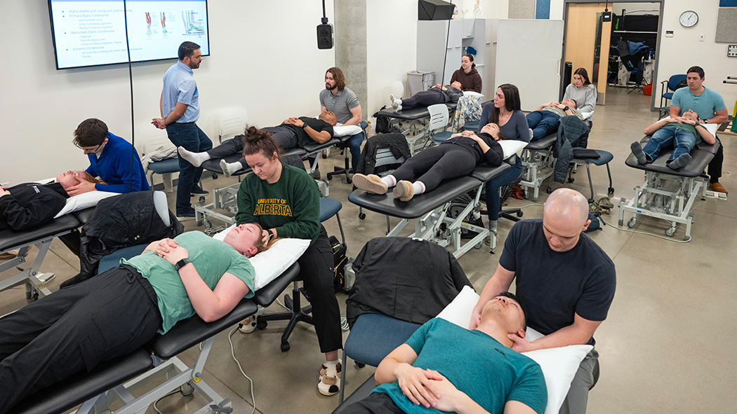 Mother-and-daughter artist pair Maureen Callihoo and Kiona Callihoo Ligtvoet