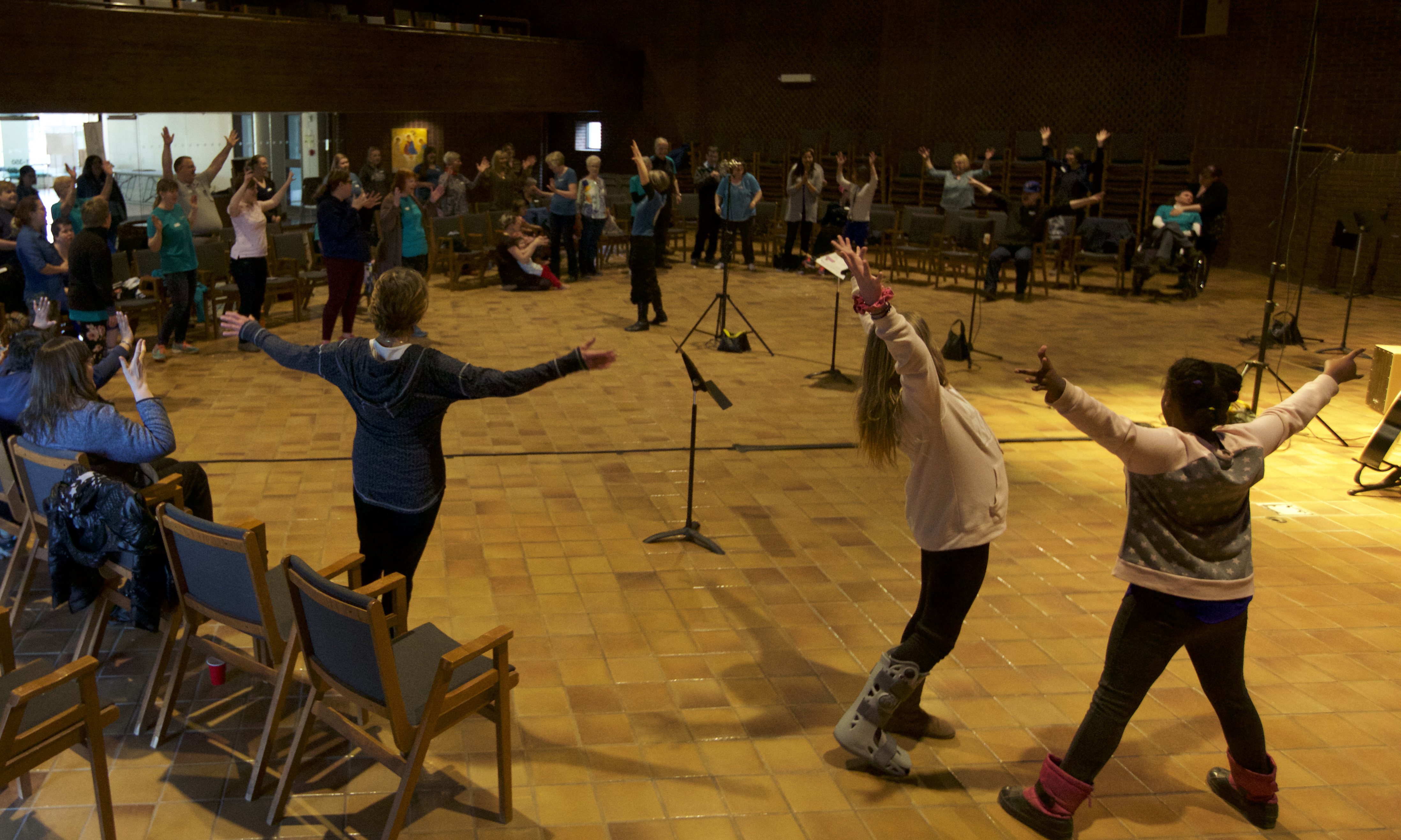 $_EscapeTool.xml(${alt})