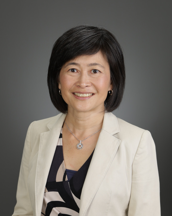 Elizabeth Rosolowsky