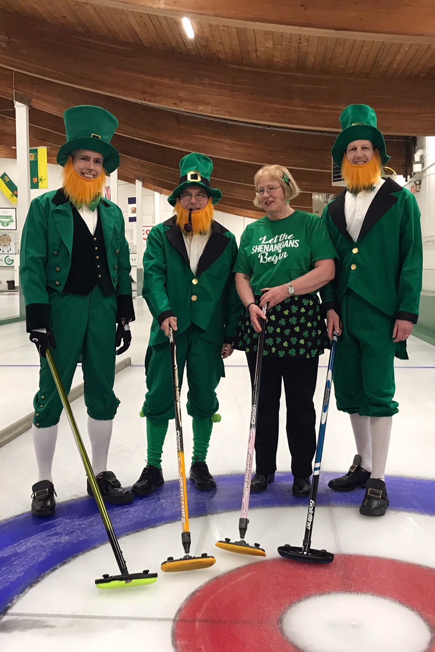alumni-doctors-curling-club.jpg