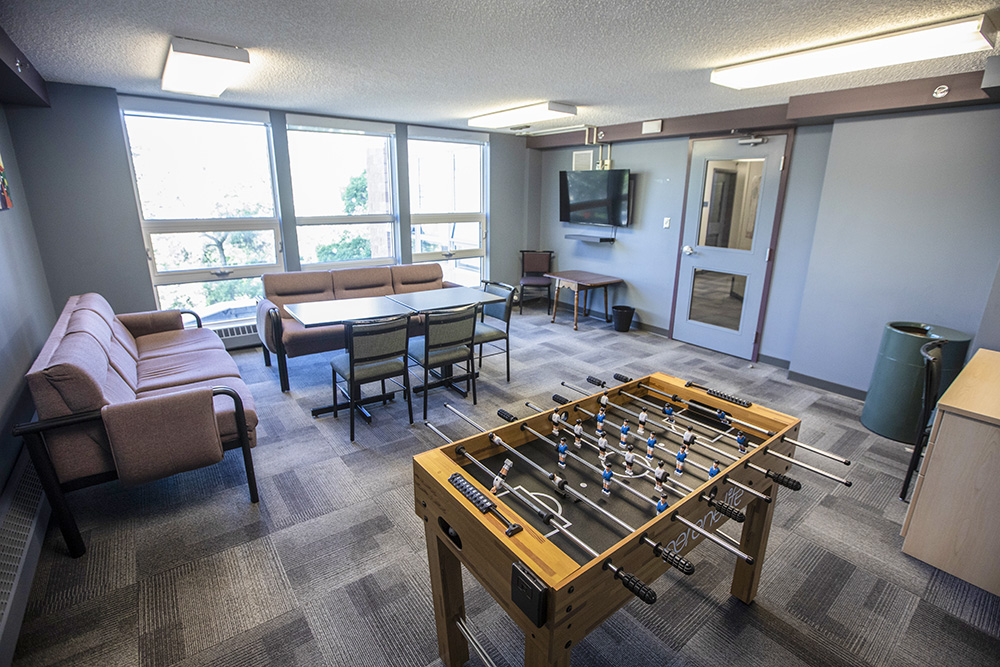 $_EscapeTool.xml(${imageAlt.value})