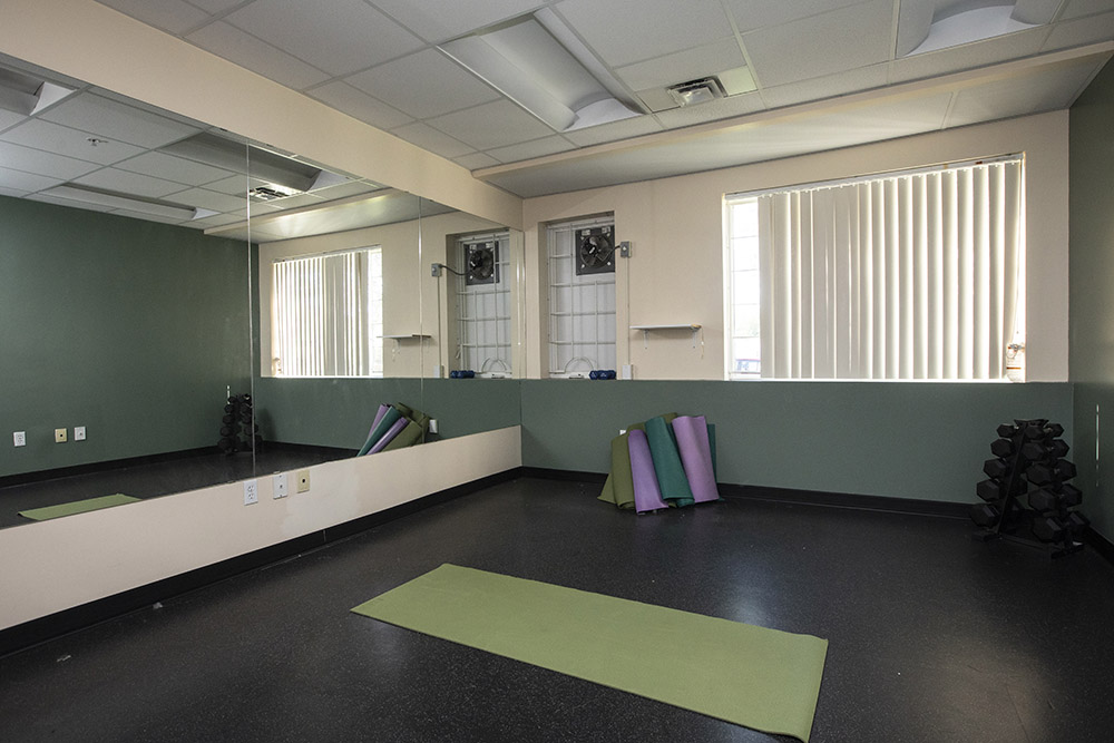 $_EscapeTool.xml(${imageAlt.value})