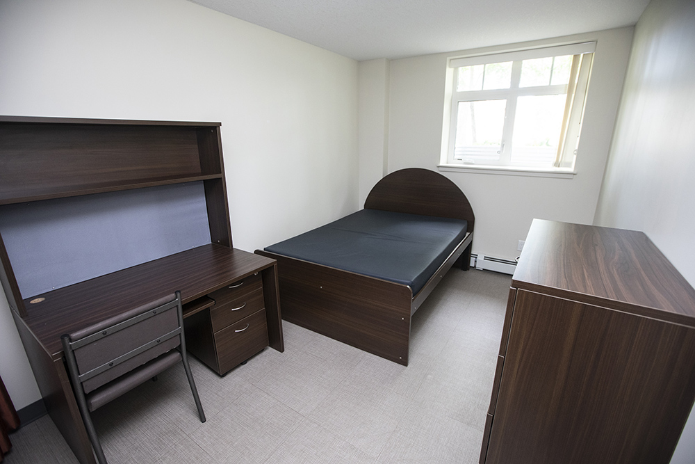 $_EscapeTool.xml(${imageAlt.value})