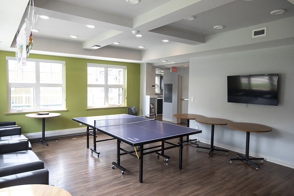 $_EscapeTool.xml(${imageAlt.value})