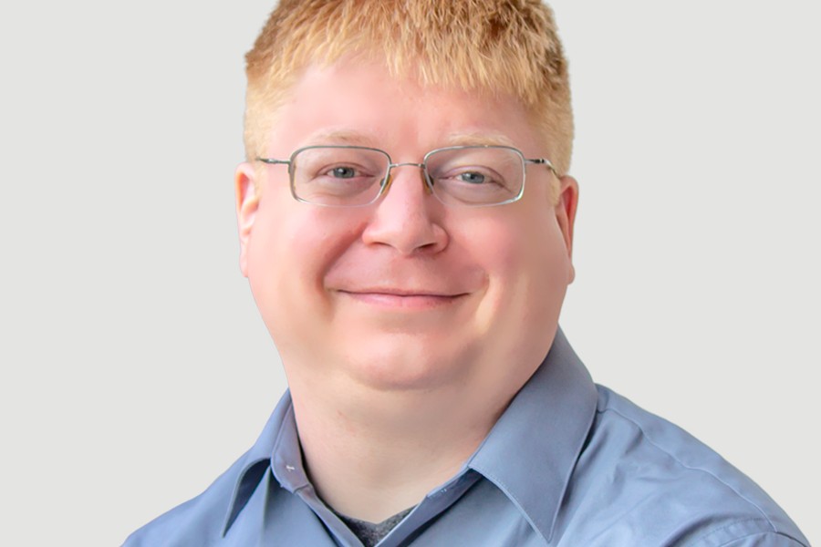 Decentralized approach to multi-agent reinforcement learning yields promising results, new research shows.